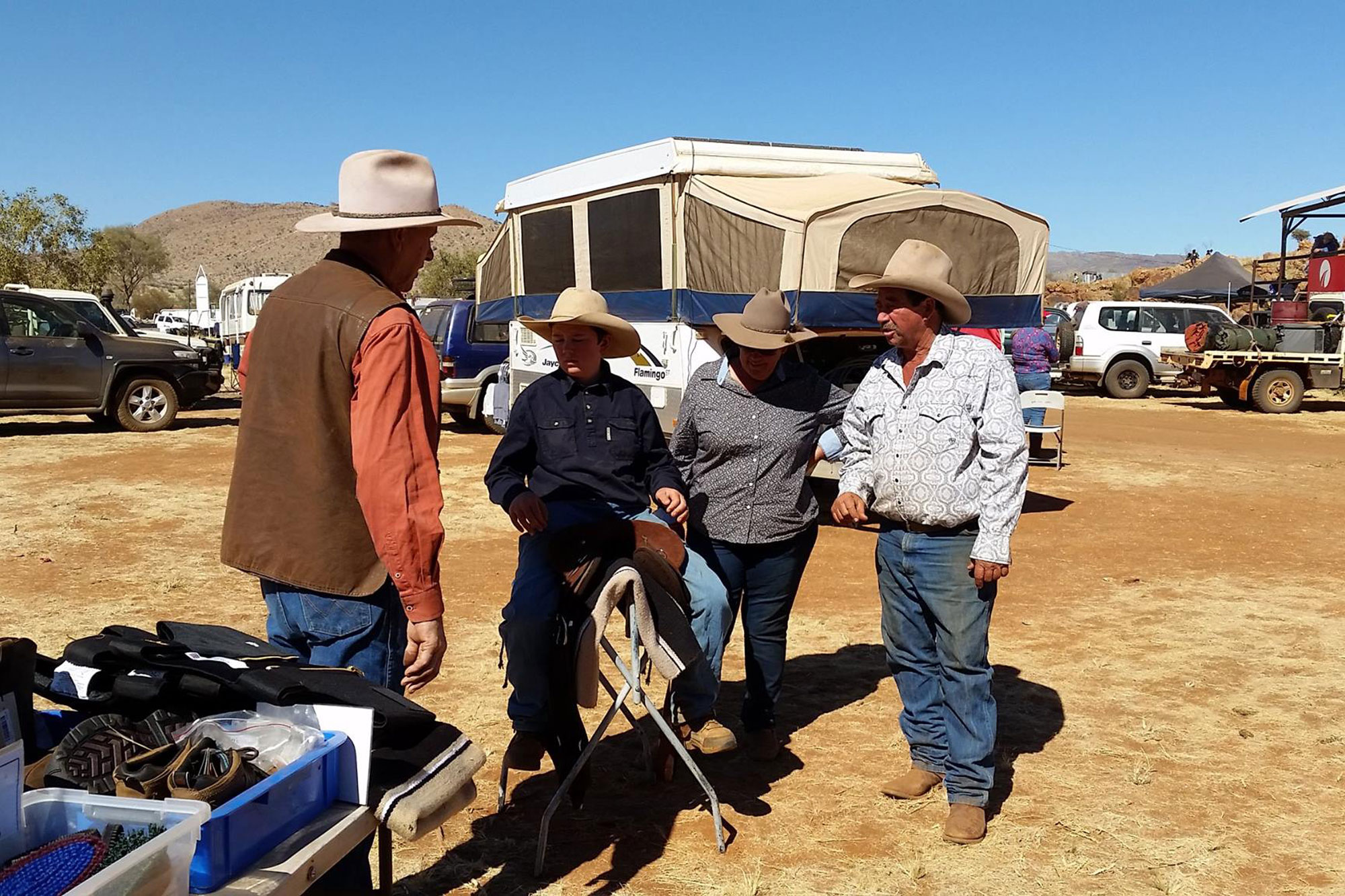 Lyle yarning with potential saddle customer at Hart's Range - Kent Saddlery