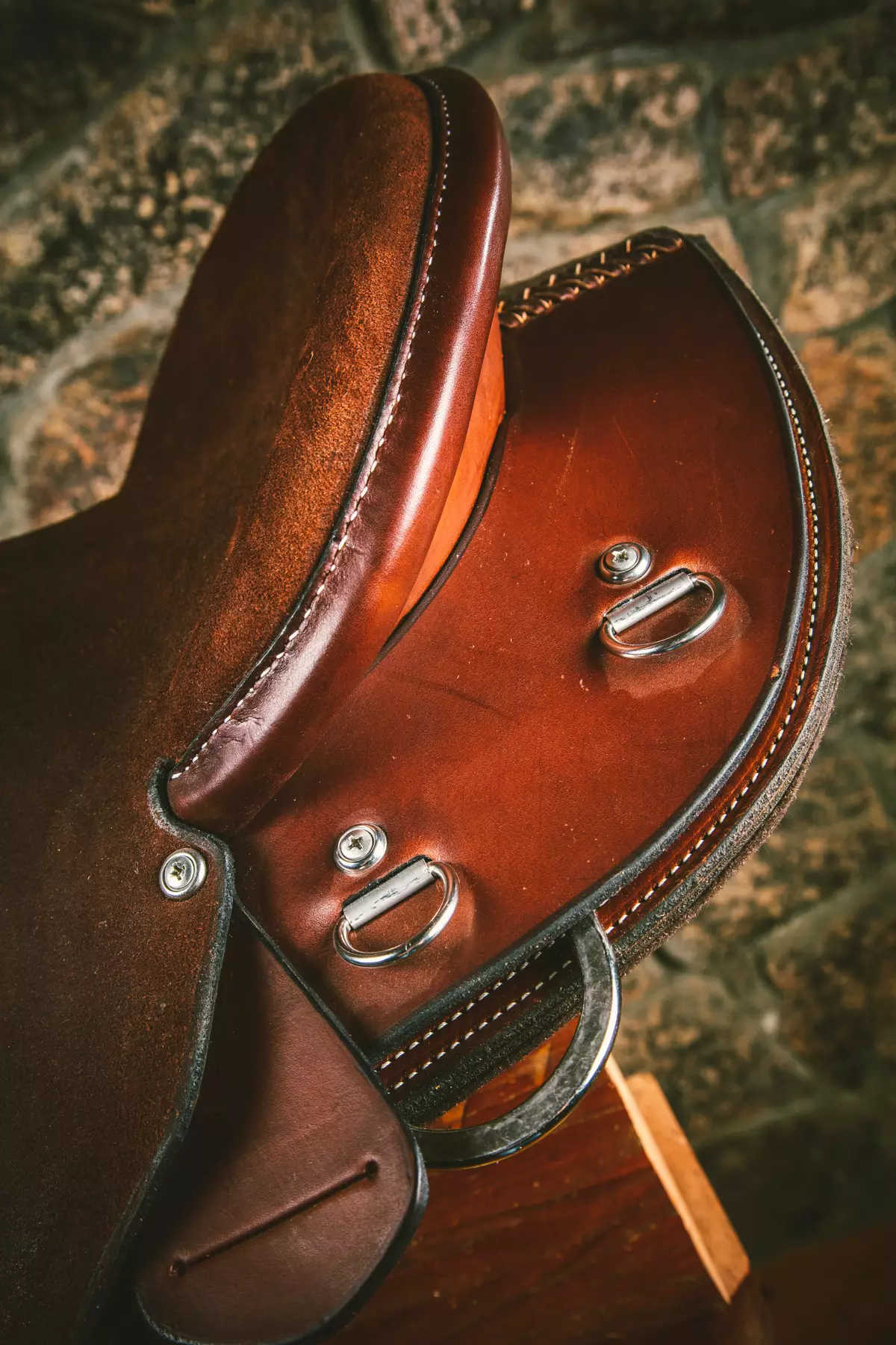 Saddle Features 9